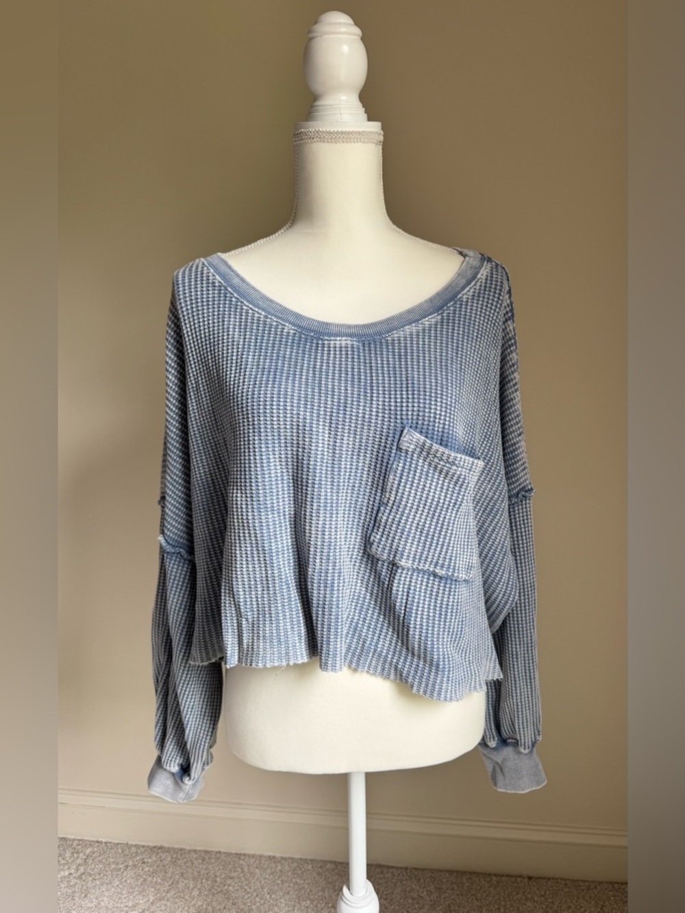 ALTAR'D STATE Bleached Blue Oversized Waffle Knit Cropped T-Shirt Top Sz L